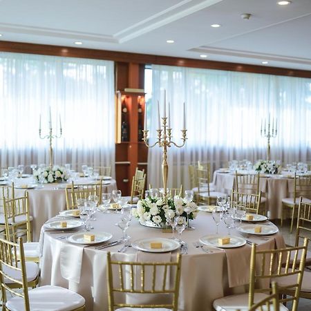 Hotel Novi Sad Luaran gambar