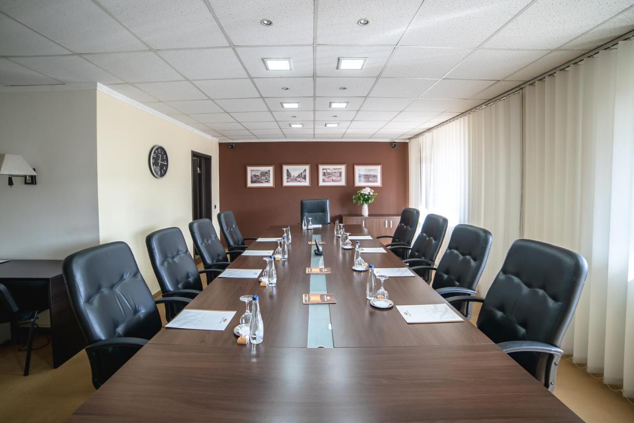 Hotel Novi Sad Luaran gambar