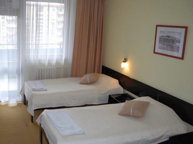 Hotel Novi Sad Luaran gambar